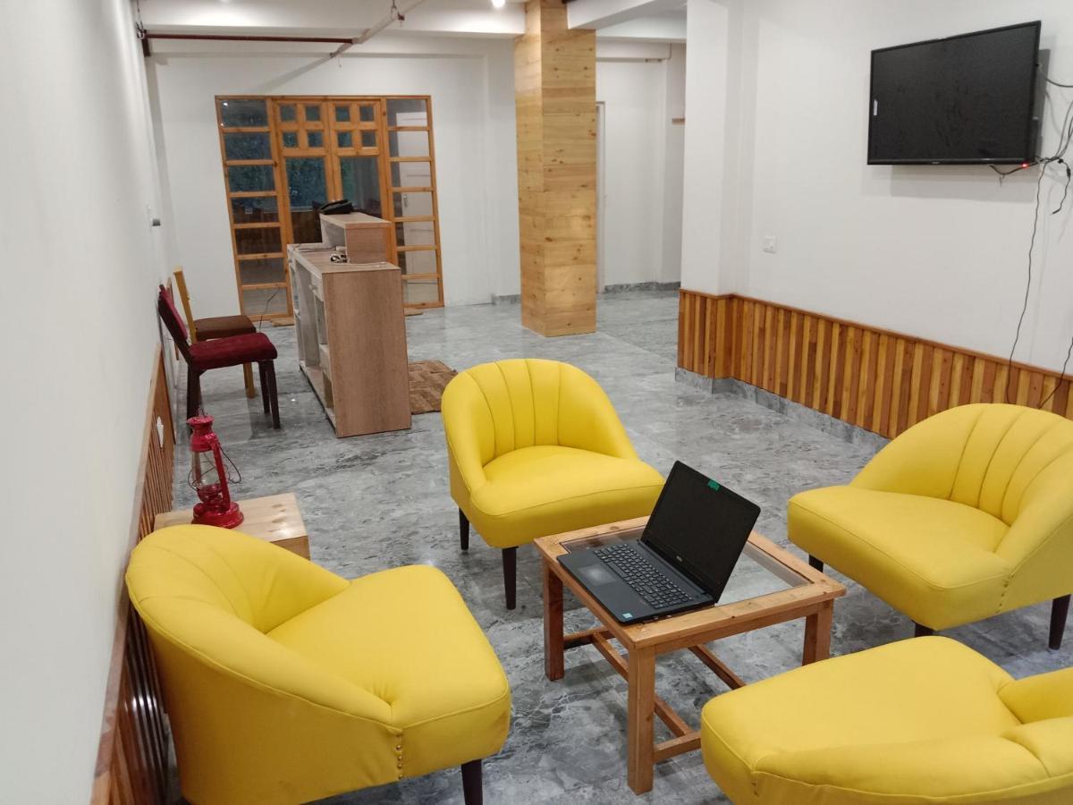Resort Apple Flower By Manali Mall Road Екстер'єр фото