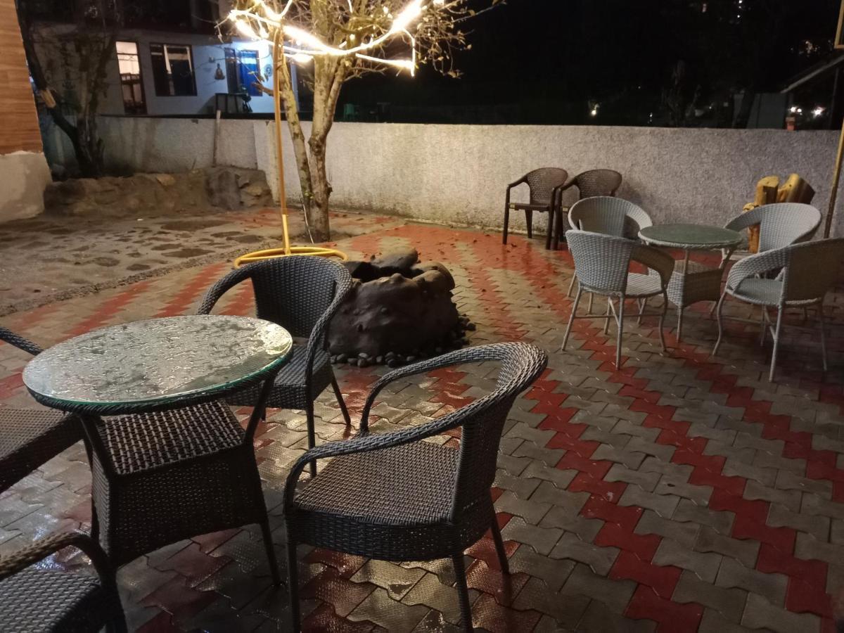 Resort Apple Flower By Manali Mall Road Екстер'єр фото