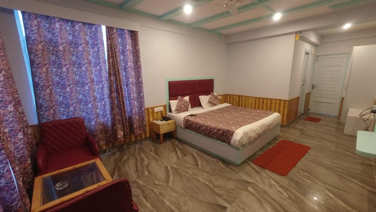 Resort Apple Flower By Manali Mall Road Екстер'єр фото