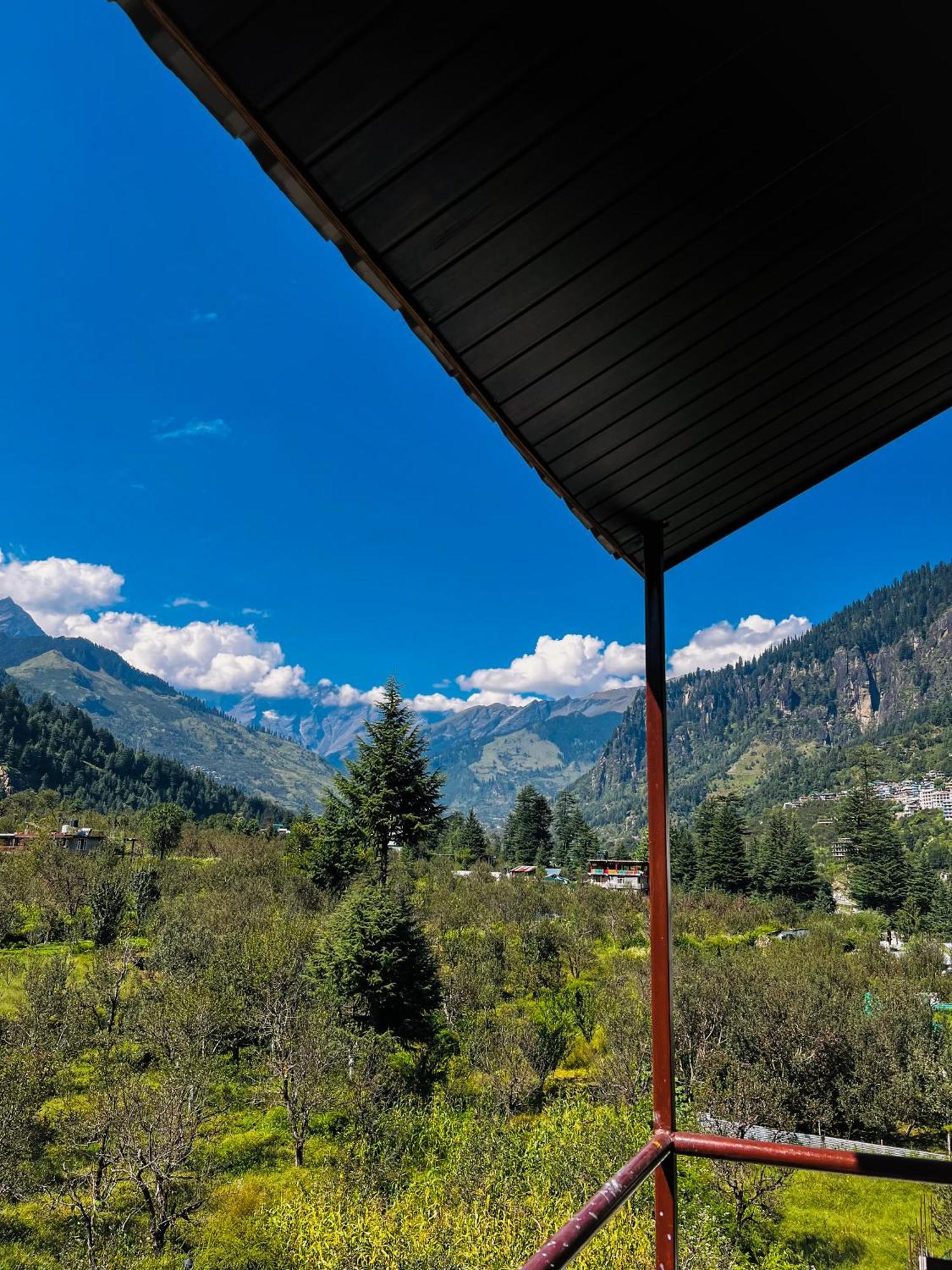 Resort Apple Flower By Manali Mall Road Екстер'єр фото
