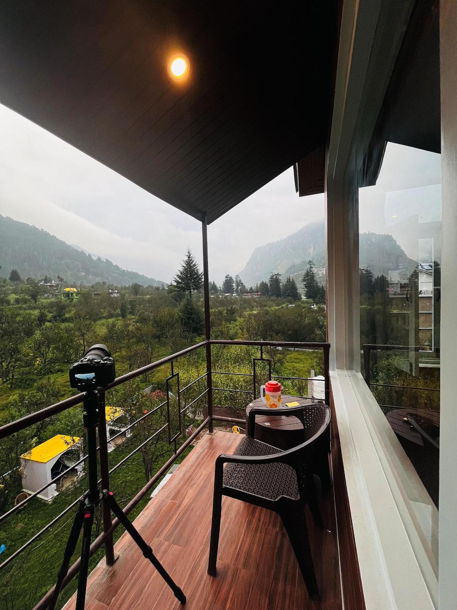 Resort Apple Flower By Manali Mall Road Екстер'єр фото
